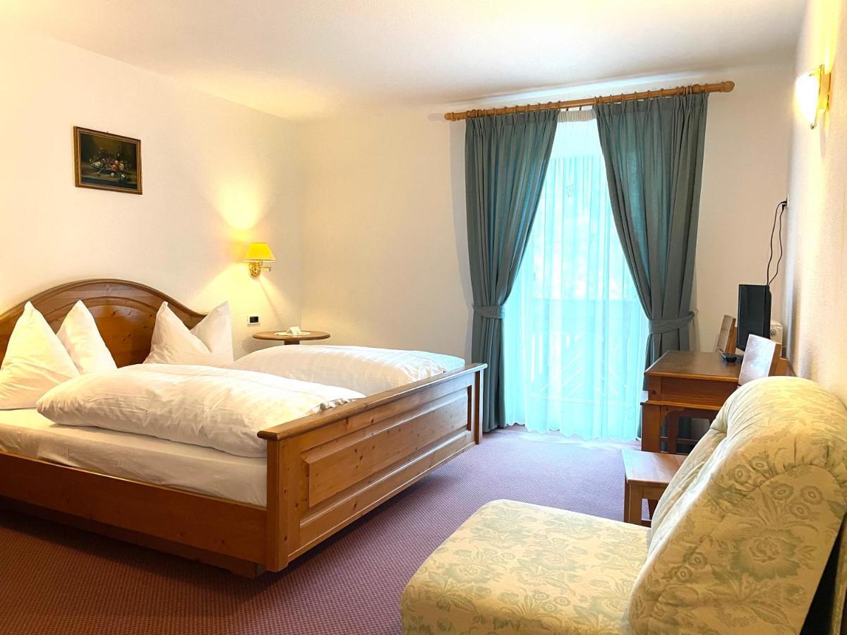 Hotel Larch คัมโป ดิ เทรนส์ ภายนอก รูปภาพ