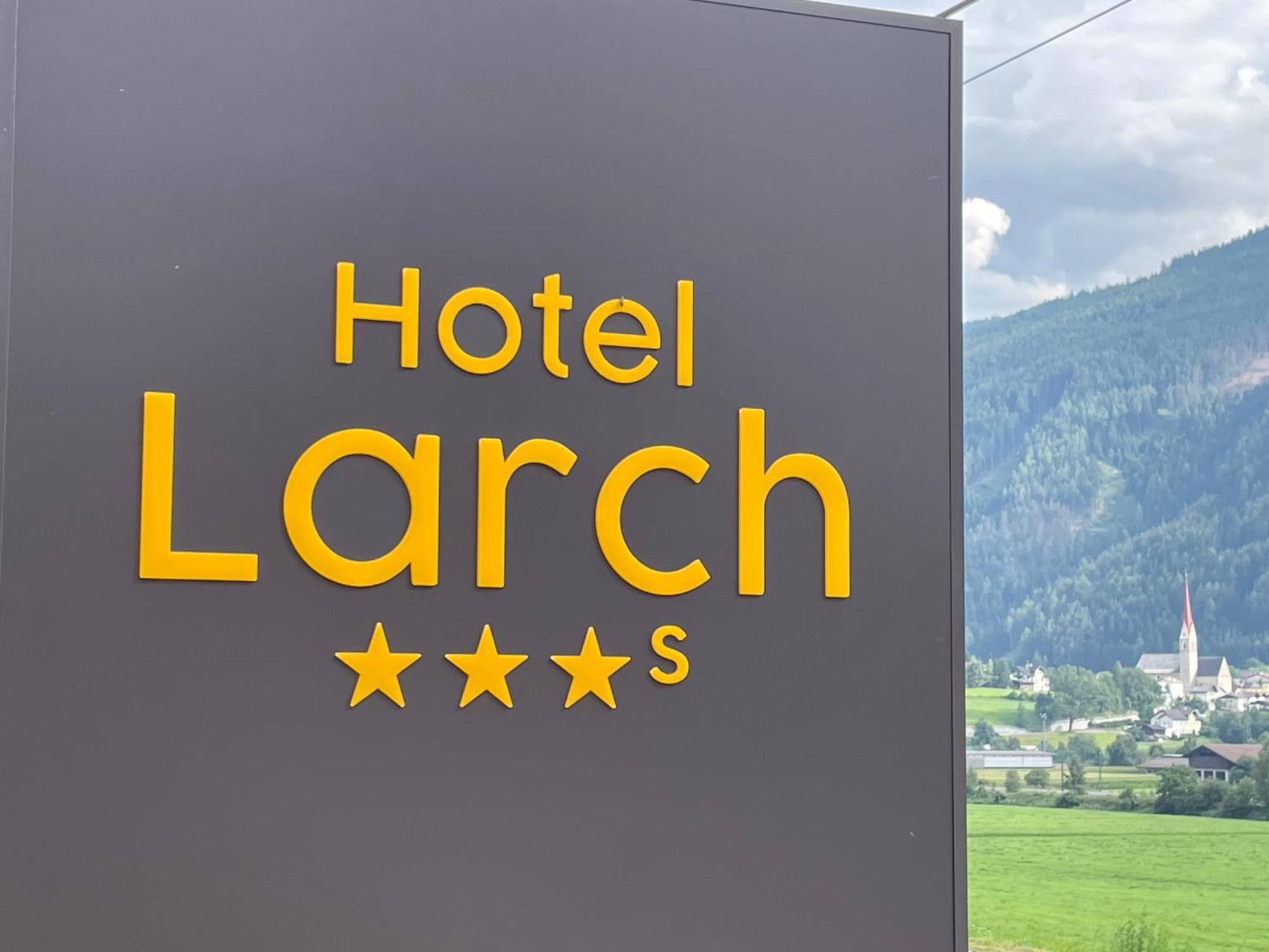 Hotel Larch คัมโป ดิ เทรนส์ ภายนอก รูปภาพ