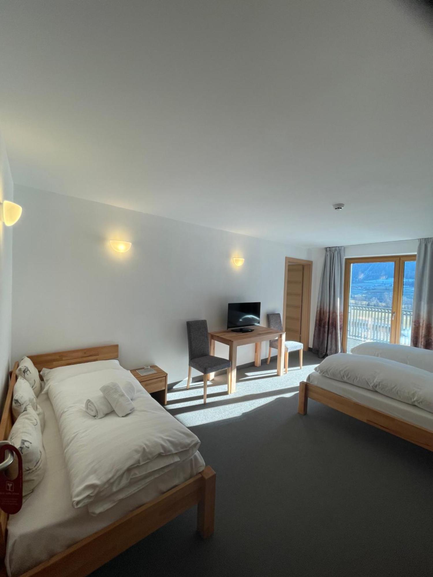 Hotel Larch คัมโป ดิ เทรนส์ ภายนอก รูปภาพ